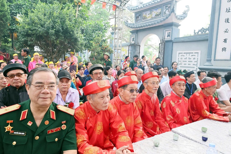 Tưng bừng khai hội truyền thống Đình - Đền làng Bài Trượng năm 2026- Ảnh 3.