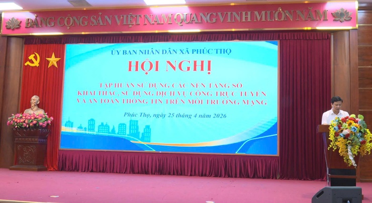 Phúc Thọ: Tập huấn kỹ năng số cho Tổ chuyển đổi số cộng đồng và người dân- Ảnh 2.