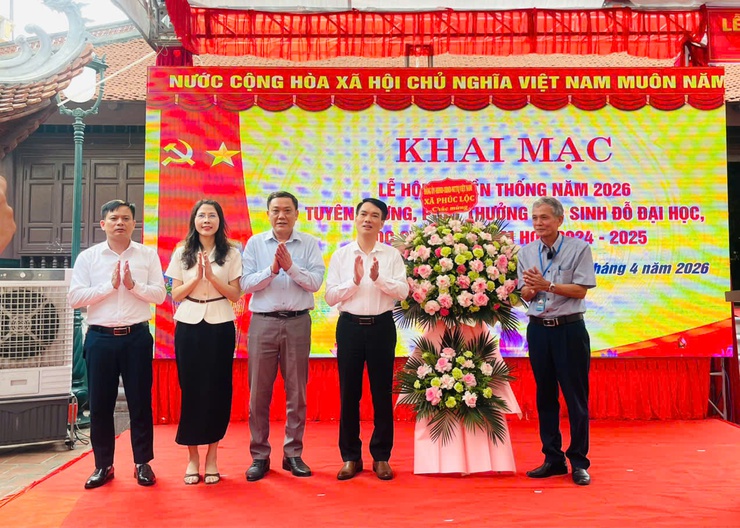 Tưng bừng khai mạc Lễ hội truyền thống làng Võng Ngoại- Ảnh 2.