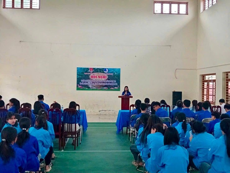 Hơn 100 đoàn viên thanh niên xã Thượng Phúc được tuyên truyền công tác giải phóng mặt bằng thực hiện Dự án Khu đô thị thể thao Olympic - Ảnh 2.