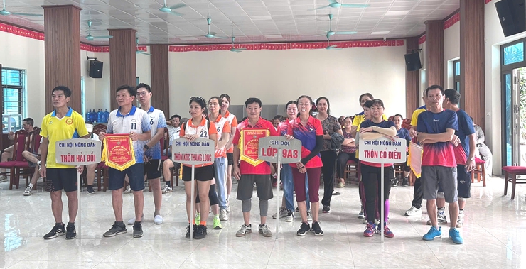 SÔI NỔI GIAO LƯU BÓNG CHUYỀN HƠI CHÀO MỪNG CÁC NGÀY LỄ LỚN- Ảnh 4.