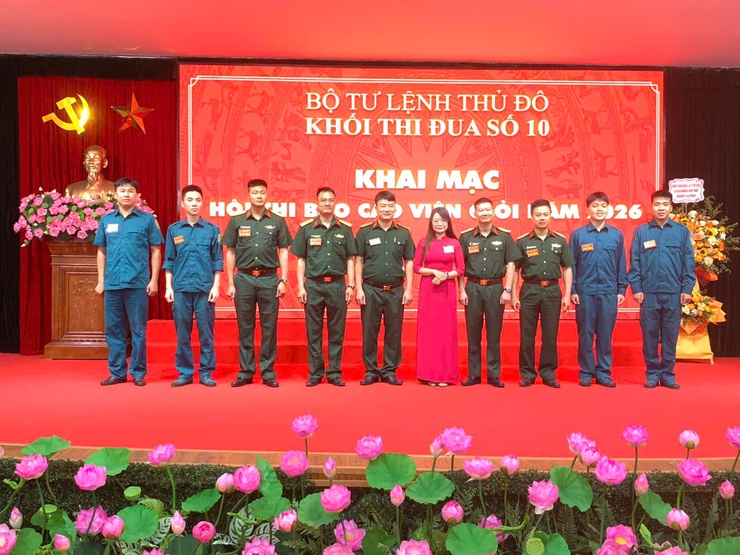 Hội thi Báo cáo viên giỏi Khối thi đua số 10: Tuyên truyền Nghị quyết Đại hội lần thứ XIV của Đảng- Ảnh 3.