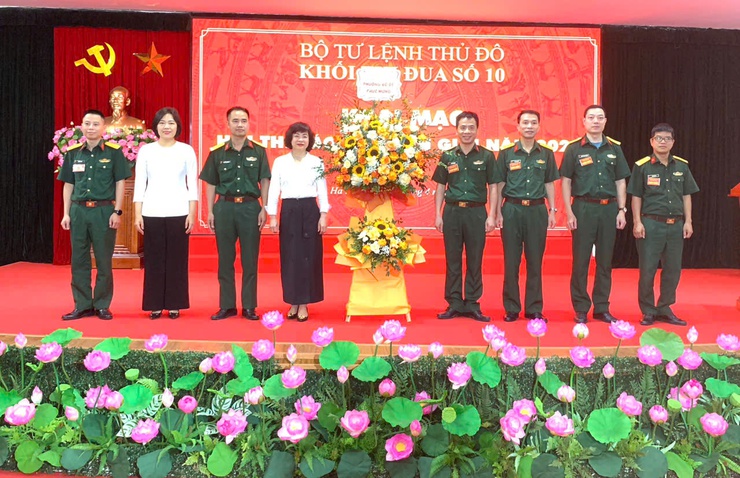 Hội thi Báo cáo viên giỏi Khối thi đua số 10: Tuyên truyền Nghị quyết Đại hội lần thứ XIV của Đảng- Ảnh 2.