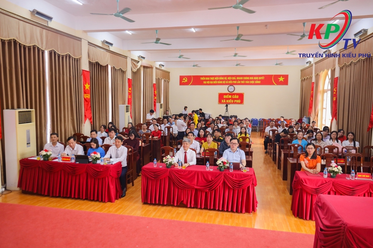 Chung khảo cuộc thi Báo cáo viên, Tuyên truyền viên giỏi năm 2026 tuyên truyền Nghị quyết Đại hội XIV của Đảng và Nghị quyết đại hội đảng bộ các cấp nhiệm kỳ 2025-2030- Ảnh 1.
