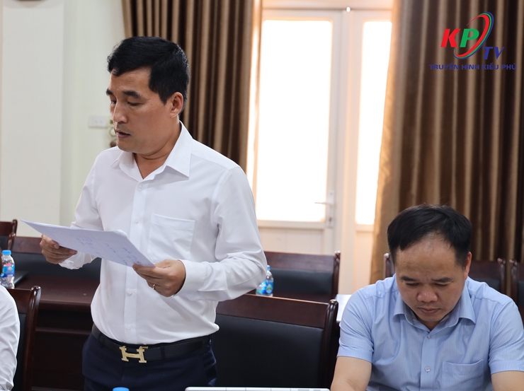 Ban Thường vụ Đảng ủy xã làm việc với UBND xã về quy chế và nhiệm vụ phát triển kinh tế - xã hội năm 2026- Ảnh 7.