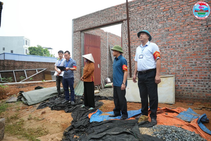 XÃ HƯNG ĐẠO TỔ CHỨC CƯỠNG CHẾ PHÁ DỠ CÁC CÔNG TRÌNH VI PHẠM ĐẤT ĐAI, TRẬT TỰ XÂY DỰNG THÁNG 04 NĂM 2026- Ảnh 2.