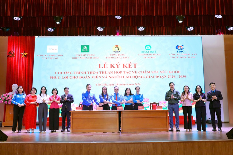 CÔNG ĐOÀN PHƯỜNG CẦU GIẤY KÝ KẾT CHƯƠNG TRÌNH HỢP TÁC CHĂM SÓC SỨC KHỎE, PHÚC LỢI CHO NGƯỜI LAO ĐỘNG GIAI ĐOẠN 2026-2030: Mở rộng phúc lợi – nâng cao chất lượng đời sống đoàn viên- Ảnh 4.