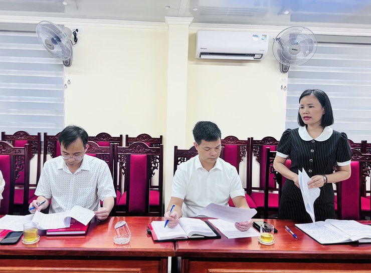 Ban Giám khảo cuộc thi “Tôi kể về tôi” họp bàn, thống nhất lựa chọn thí sinh xuất sắc- Ảnh 2.