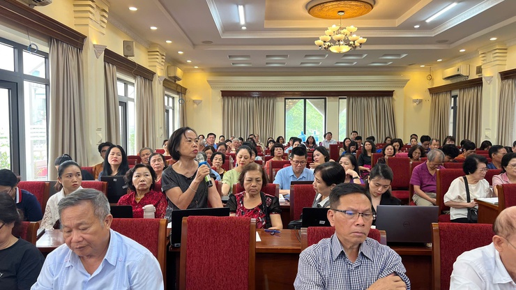 THỰC HIỆN TẬP HUẤN, HƯỚNG DẪN NGHIỆP VỤ SỬ DỤNG HỆ THỐNG THÔNG TIN GIẢI QUYẾT THỦ TỤC HÀNH CHÍNH CỦA ĐẢNG ĐỐI VỚI 04 THỦ TỤC HÀNH CHÍNH CHO CÁN BỘ CƠ SỞ TẠI PHƯỜNG VĂN MIẾU – QUỐC TỬ GIÁM- Ảnh 7.