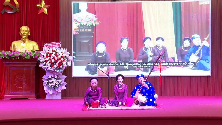 Sôi nổi Liên hoan “Tiếng hát dân ca Người cao tuổi” xã Phú Xuyên năm 2026- Ảnh 5.