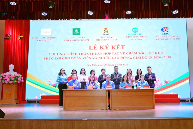 CÔNG ĐOÀN PHƯỜNG CẦU GIẤY KÝ KẾT CHƯƠNG TRÌNH HỢP TÁC CHĂM SÓC SỨC KHỎE, PHÚC LỢI CHO NGƯỜI LAO ĐỘNG GIAI ĐOẠN 2026-2030: Mở rộng phúc lợi – nâng cao chất lượng đời sống đoàn viên- Ảnh 2.