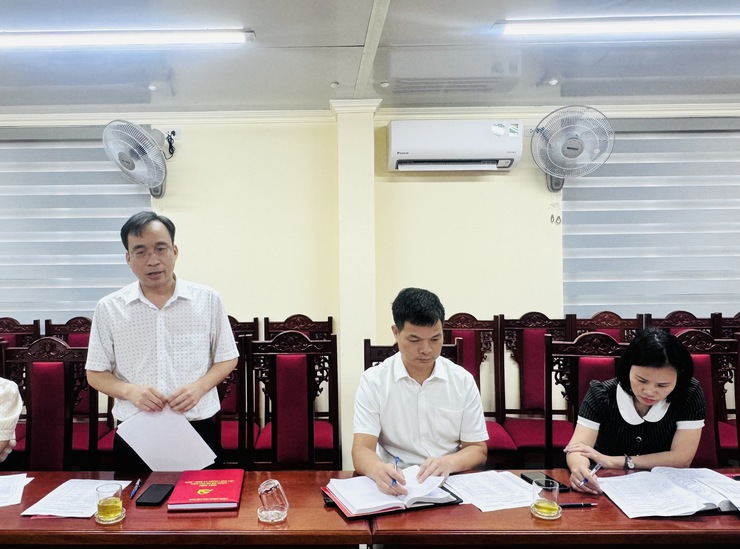 Ban Giám khảo cuộc thi “Tôi kể về tôi” họp bàn, thống nhất lựa chọn thí sinh xuất sắc- Ảnh 5.