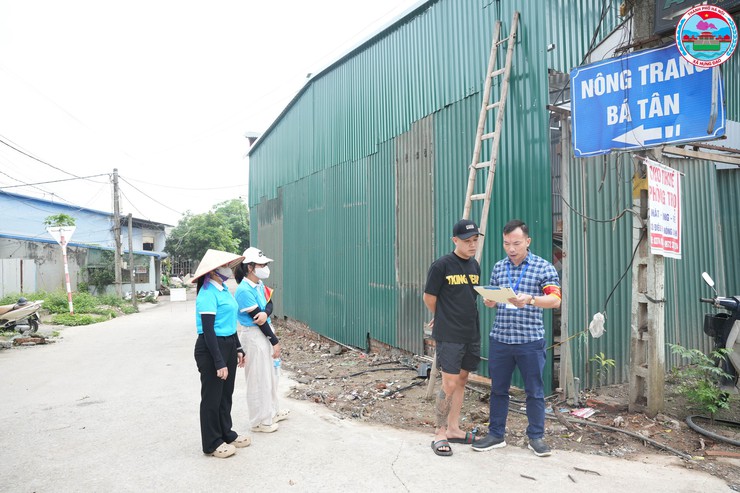 XÃ HƯNG ĐẠO TỔ CHỨC CƯỠNG CHẾ PHÁ DỠ CÁC CÔNG TRÌNH VI PHẠM ĐẤT ĐAI, TRẬT TỰ XÂY DỰNG THÁNG 04 NĂM 2026- Ảnh 3.