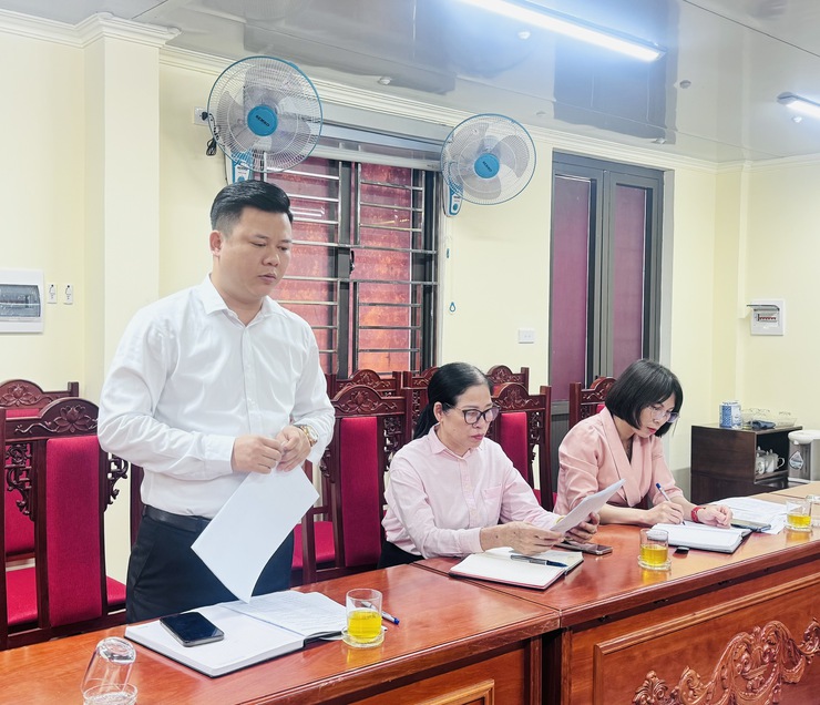 Ban Giám khảo cuộc thi “Tôi kể về tôi” họp bàn, thống nhất lựa chọn thí sinh xuất sắc- Ảnh 6.