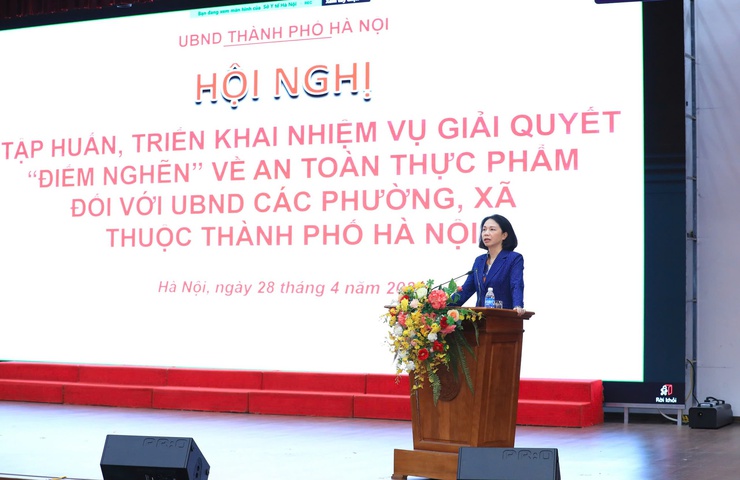 HÀ NỘI QUYẾT LIỆT THÁO GỠ “ĐIỂM NGHẼN” AN TOÀN THỰC PHẨM, NÂNG CAO HIỆU QUẢ QUẢN LÝ TỪ CƠ SỞ- Ảnh 1.