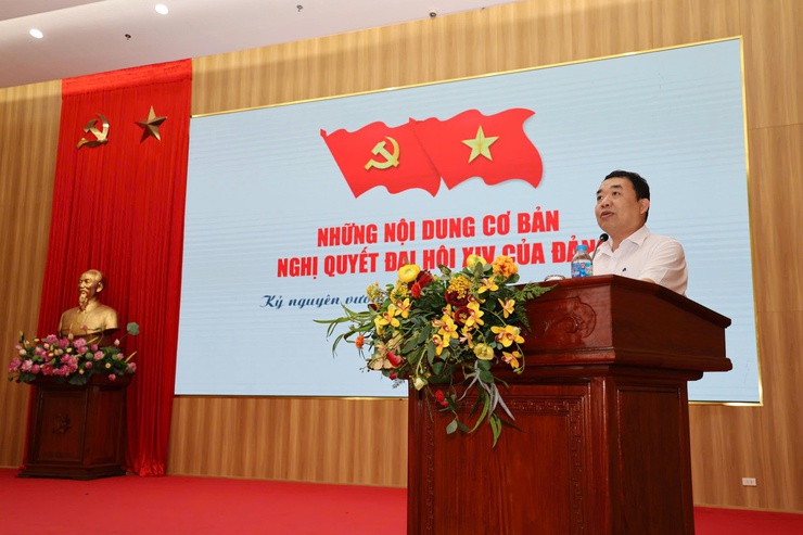 Đảng ủy phường Yên Sở tổ chức hội nghị tuyên truyền, vận động thực hiện Nghị quyết Đại hội đại biểu toàn quốc lần thứ XIV của Đảng và quán triệt, tuyên truyền, tổ chức thực hiện Nghị quyết 02-NQ/TW - Ảnh 3.