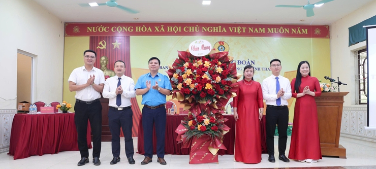 Đại hội Công đoàn Ban Quản lý dự án đầu tư – hạ tầng xã Vĩnh Thanh lần thứ I, nhiệm kỳ 2025–2030 thành công tốt đẹp- Ảnh 3.