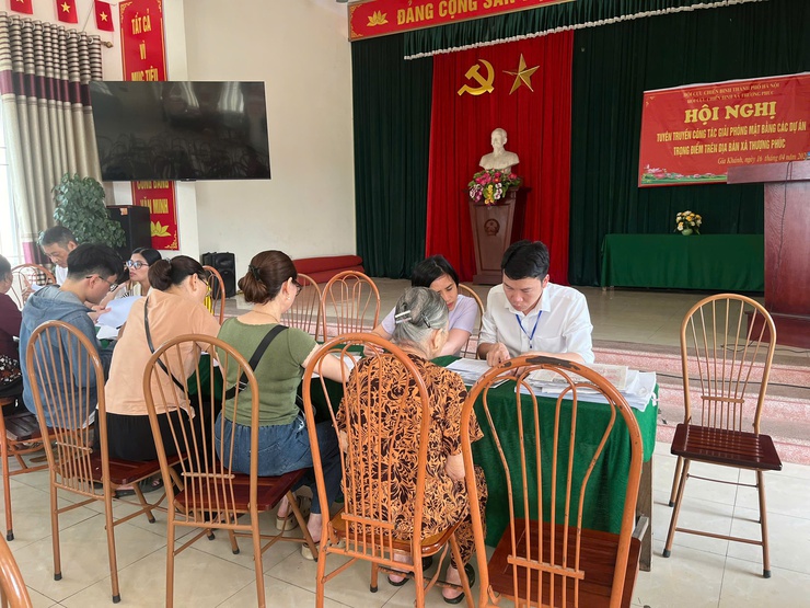 Chi nhánh số 11: Linh hoạt đưa dịch vụ công xuống tận thôn xóm, đáp ứng kịp thời nhu cầu người dân- Ảnh 3.