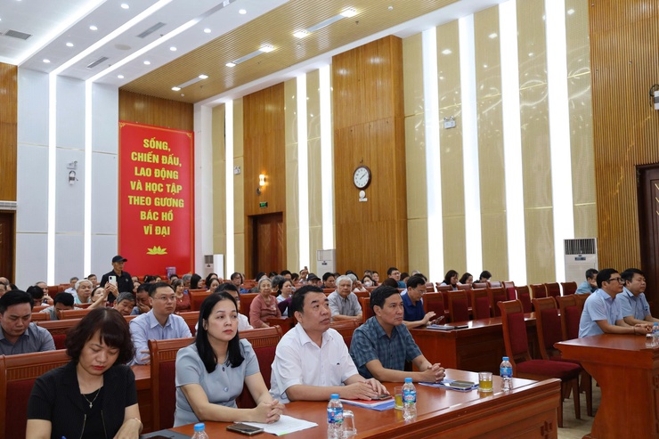 Đảng ủy phường Yên Sở tổ chức hội nghị tuyên truyền, vận động thực hiện Nghị quyết Đại hội đại biểu toàn quốc lần thứ XIV của Đảng và quán triệt, tuyên truyền, tổ chức thực hiện Nghị quyết 02-NQ/TW - Ảnh 2.