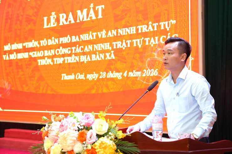 Thanh Oai ra mắt mô hình "Thôn, TDP Ba nhất về an ninh trật tự" và mô hình "Giao ban công tác an ninh, trật tự tại các thôn, TDP"- Ảnh 6.