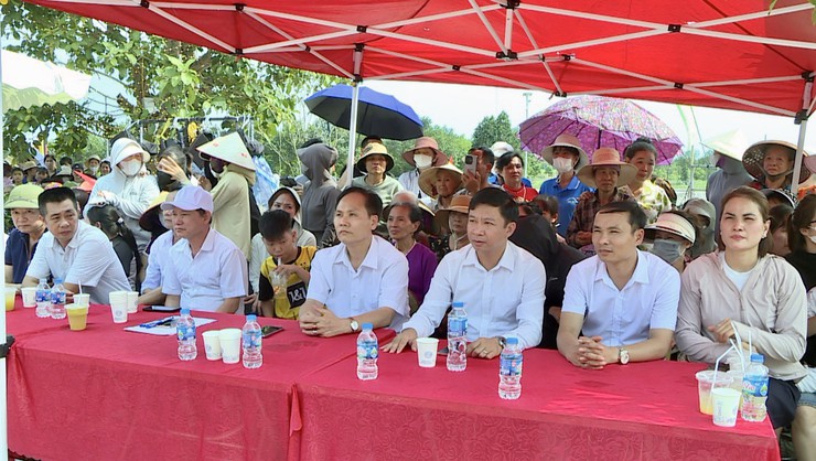 Sôi nổi Chương trình "Làng vui chơi – Làng ca hát" xã Phúc Thọ năm 2026 tại thôn Kim Lũ- Ảnh 2.