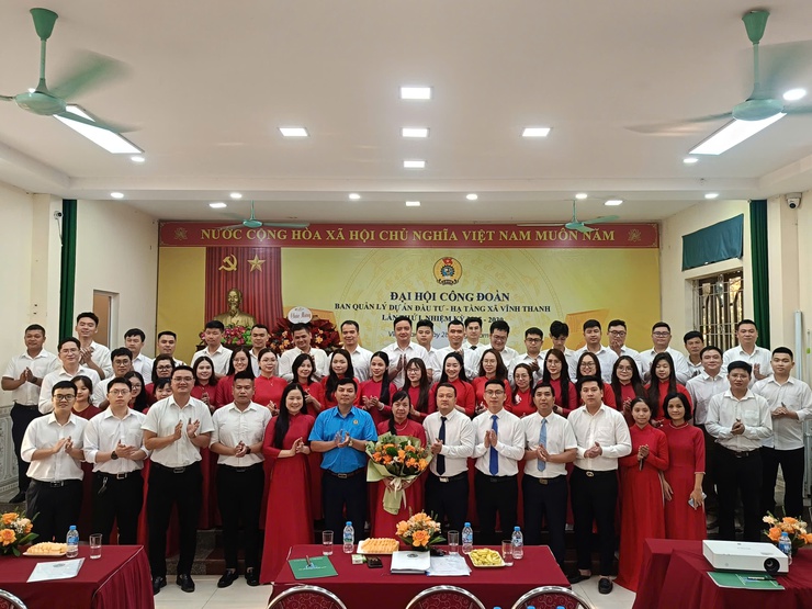 Đại hội Công đoàn Ban Quản lý dự án đầu tư – hạ tầng xã Vĩnh Thanh lần thứ I, nhiệm kỳ 2025–2030 thành công tốt đẹp- Ảnh 12.