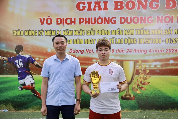 Đội bóng Tổ dân phố Kiên Quyết giành Cúp vô địch Giải bóng đá phường Dương Nội 2026 - Ảnh 6.