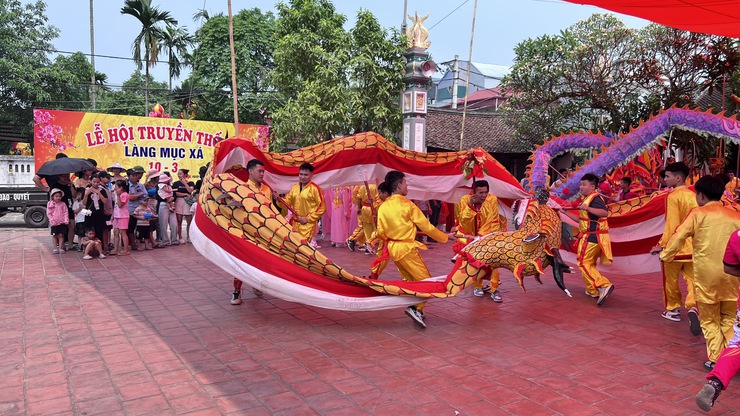  Lễ hội làng Mục Xá - Nét đẹp kết nghĩa hai làng bên dòng sông Đáy- Ảnh 1.