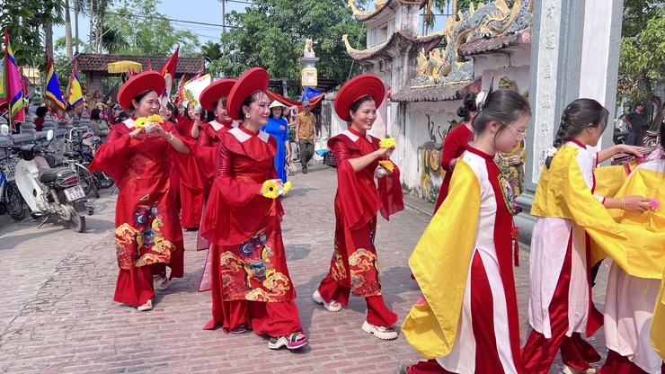  Lễ hội làng Mục Xá - Nét đẹp kết nghĩa hai làng bên dòng sông Đáy- Ảnh 4.