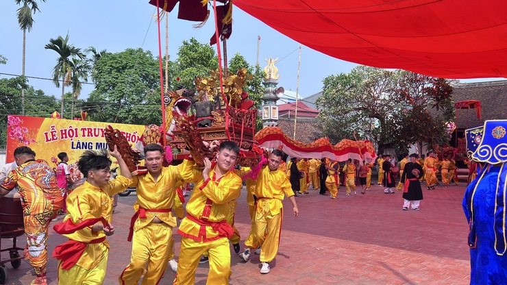  Lễ hội làng Mục Xá - Nét đẹp kết nghĩa hai làng bên dòng sông Đáy- Ảnh 2.