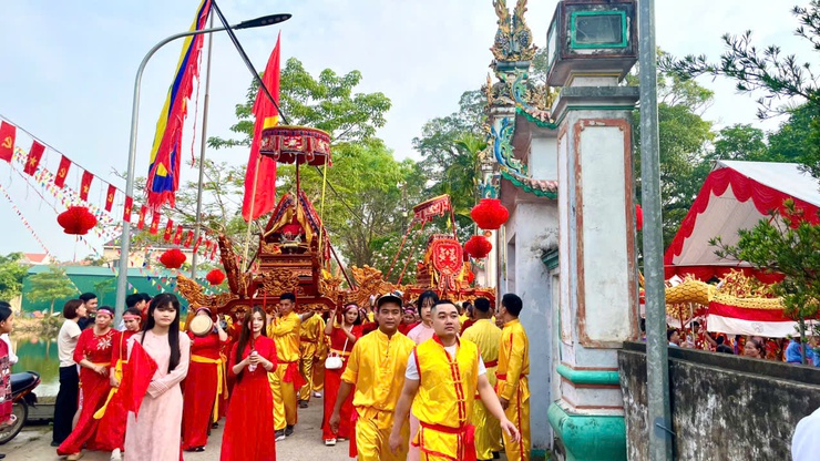  Lễ Hội Làng Trường Xuân – Ngày Hội Cội Nguồn Và Tình Làng Nghĩa Xóm- Ảnh 5.