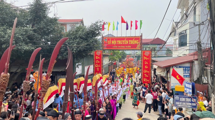  Lễ Hội Làng Trường Xuân – Ngày Hội Cội Nguồn Và Tình Làng Nghĩa Xóm- Ảnh 4.