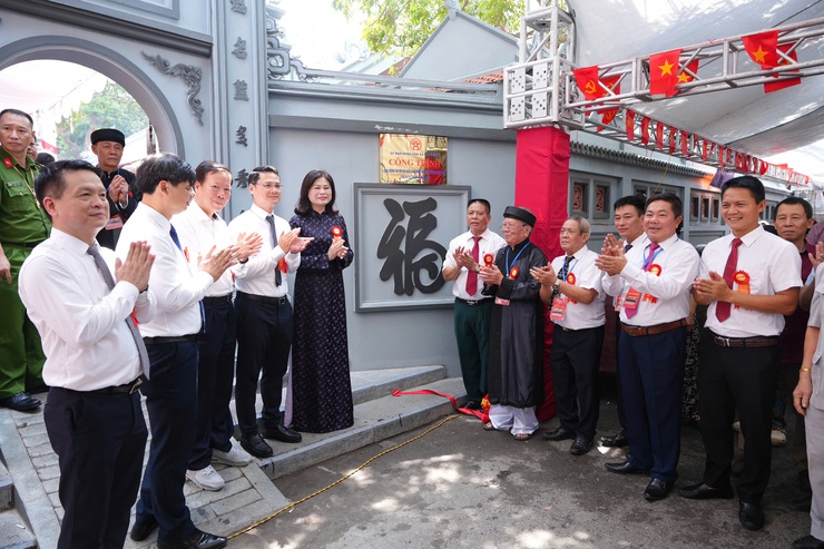 Xã Phù Đổng: khánh thành công trình tu bổ, tôn tạo Đình Hạ Thôn và gắn biển công trình chào mừng Đại hội đại biểu toàn quốc MTTQ Việt Nam lần thứ XI, nhiệm kỳ 2026 – 2031- Ảnh 2.