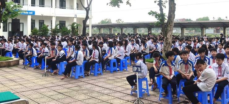 HỘI CCB XÃ PHỐI HỢP TRƯỜNG THCS TÂN ƯỚC GIÁO DỤC TRUYỀN THỐNG – HƯỚNG TỚI KỶ NIỆM 51 NĂM NGÀY GIẢI PHÓNG MIỀN NAM (30/4/1975 – 30/4/2026) - Ảnh 4.