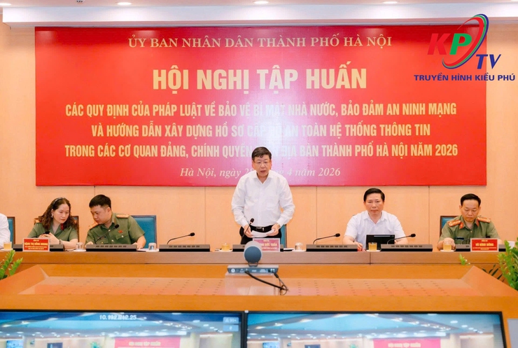 Hà Nội tập huấn toàn diện về bảo vệ bí mật nhà nước, tăng cường an ninh thông tin trong tình hình mới- Ảnh 2.