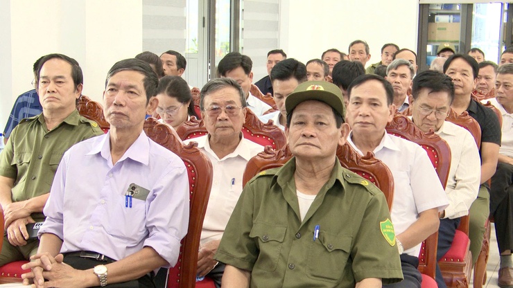 UBND - BCĐ thực hiện phong trào toàn dân bảo vệ ANTQ xã Thư Lâm tổ chức Lễ ra mắt 02 mô hình “Giao ban, rà soát tình hình an ninh trật tự tại các thôn, khu dân cư, tổ dân phố”- Ảnh 19.
