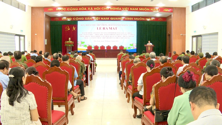 UBND - BCĐ thực hiện phong trào toàn dân bảo vệ ANTQ xã Thư Lâm tổ chức Lễ ra mắt 02 mô hình “Giao ban, rà soát tình hình an ninh trật tự tại các thôn, khu dân cư, tổ dân phố”- Ảnh 3.