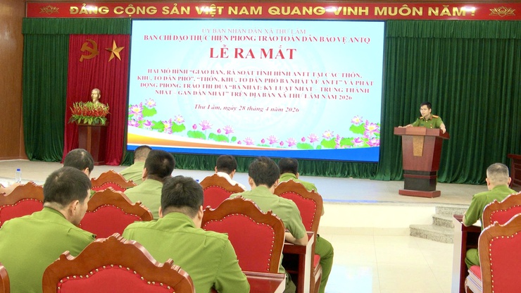 UBND - BCĐ thực hiện phong trào toàn dân bảo vệ ANTQ xã Thư Lâm tổ chức Lễ ra mắt 02 mô hình “Giao ban, rà soát tình hình an ninh trật tự tại các thôn, khu dân cư, tổ dân phố”- Ảnh 5.