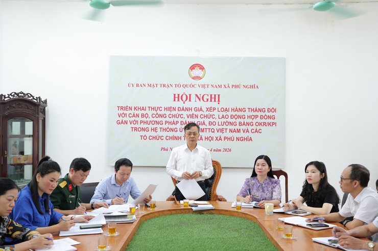 Ban Thường trực Ủy ban MTTQ Việt Nam xã Phú Nghĩa triển khai Kế hoạch đánh giá, xếp loại hàng tháng đối với CBCCVC, lao động hợp đồng gắn với phương pháp đánh giá, đo lường bằng OKR/KPI- Ảnh 1.