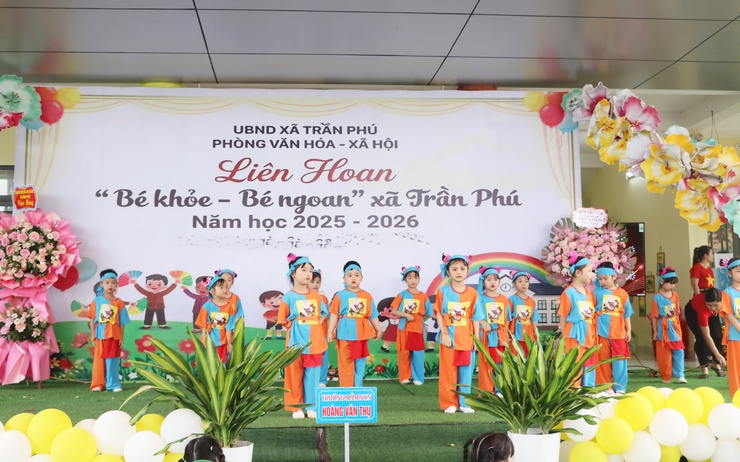 UBND xã Trần Phú tổ chức thành công: Liên hoan “Bé khỏe – Bé ngoan”- Ảnh 6.