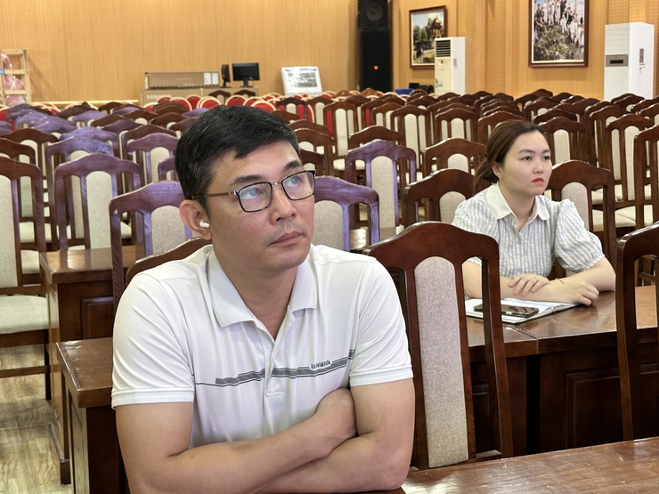 XÃ ĐẠI THANH THAM GIA HỘI NGHỊ TRỰC TUYẾN TẬP HUẤN, TRIỂN KHAI NHIỆM VỤ GIẢI QUYẾT “ĐIỂM NGHẼN" VỀ AN TOÀN THỰC PHẨM ĐỐI VỚI UBND CÁC PHƯỜNG, XÃ THUỘC THÀNH PHỐ HÀ NỘI- Ảnh 5.