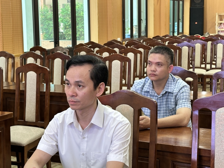 XÃ ĐẠI THANH THAM GIA HỘI NGHỊ TRỰC TUYẾN TẬP HUẤN, TRIỂN KHAI NHIỆM VỤ GIẢI QUYẾT “ĐIỂM NGHẼN" VỀ AN TOÀN THỰC PHẨM ĐỐI VỚI UBND CÁC PHƯỜNG, XÃ THUỘC THÀNH PHỐ HÀ NỘI- Ảnh 4.