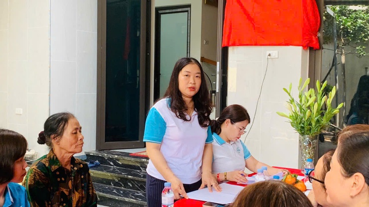 Hội LHPN phường Tây Tựu trao “Mái ấm tình thương” cho hội viên phụ nữ có hoàn cảnh khó khăn- Ảnh 2.