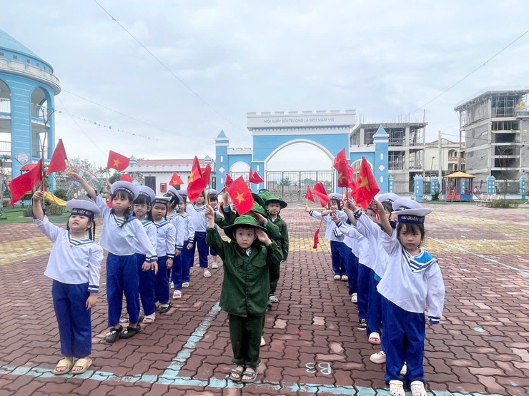 TRƯỜNG MẦM NON THẠCH XÁ SÔI NỔI CÁC HOẠT ĐỘNG HƯỞNG ỨNG NGÀY 30/4, 1/5 VÀ NGÀY SÁCH VIỆT NAM 2026- Ảnh 2.