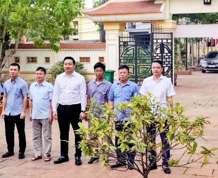 Trần Phú: tổ chức Lễ dâng hương tưởng niệm các Anh hùng Liệt sĩ- Ảnh 1.