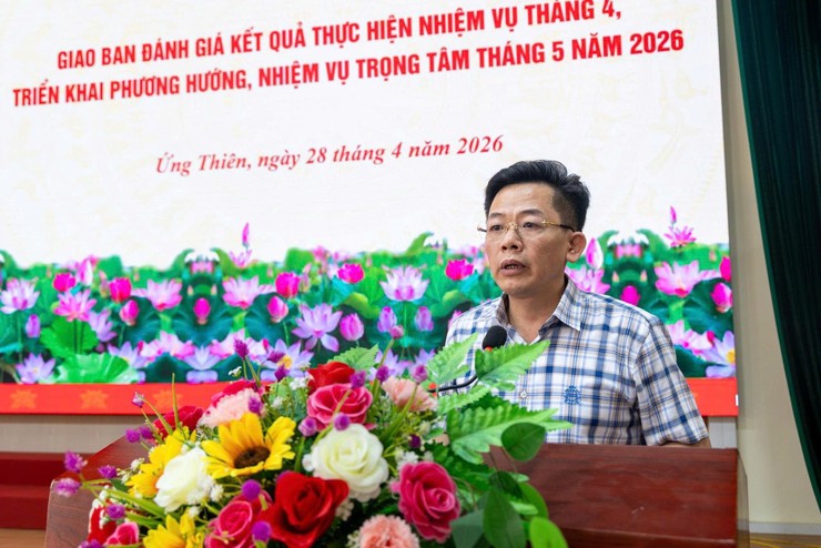 Đẩy mạnh chuyển đổi số, vận hành hiệu quả mô hình “4 trục thông suốt”, xã Ứng Thiên quyết tâm hoàn thành toàn diện nhiệm vụ tháng 5 và quý II-2026- Ảnh 4.
