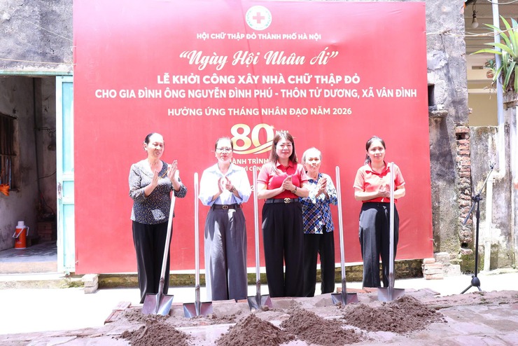 KHỞI CÔNG XÂY DỰNG NHÀ CHỮ THẬP ĐỎ CHO HỘ KHÓ KHĂN TẠI XÃ VÂN ĐÌNH- Ảnh 3.