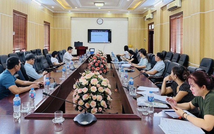 XÃ THANH OAI THAM DỰ HỘI NGHỊ TẬP HUẤN TRIỂN KHAI NHIỆM VỤ GIẢI QUYẾT "ĐIỂM NGHẼN" VỀ AN TOÀN THỰC PHẨM- Ảnh 1.