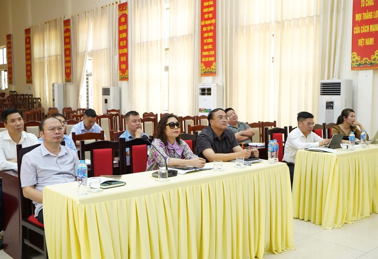 Thường trực Đảng ủy xã nghe báo cáo công tác rà soát quy hoạch các dự án trên địa bàn xã- Ảnh 2.