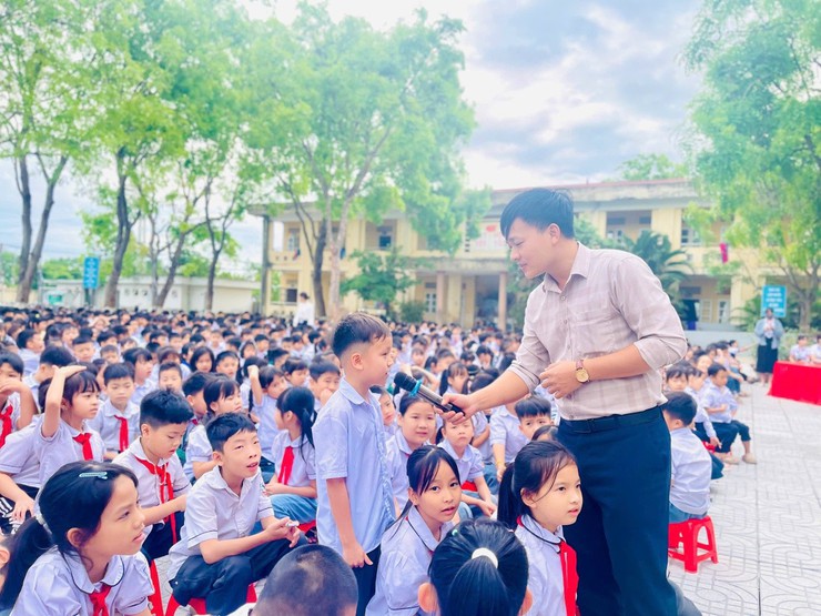 TRƯỜNG TIỂU HỌC QUẢNG PHÚ CẦU TĂNG CƯỜNG TUYÊN TRUYỀN PHÒNG CHỐNG ĐUỐI NƯỚC, TAI NẠN THƯƠNG TÍCH CHO HỌC SINH- Ảnh 6.